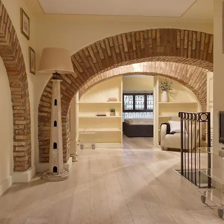 Flavia's Loft Spanish Steps Roma